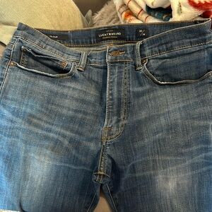Men’s lucky brand blue jeans